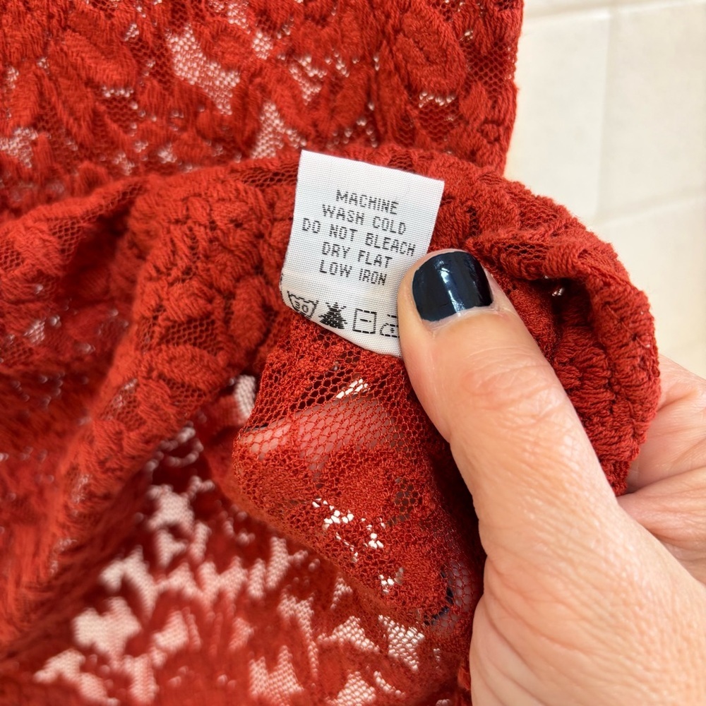 Haute Monde Rust Red Tshirt Cap Sleeves Size Small Dainty Fem Artsy Feminine Y2K - Picture 8 of 9